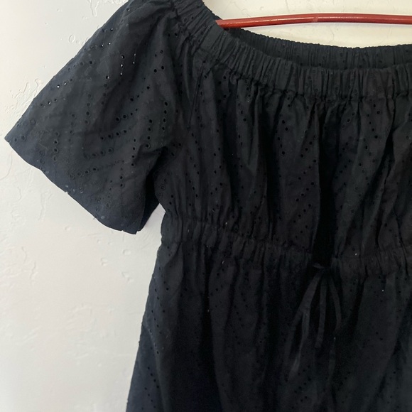 NWT GAP Maternity Black Eyelet Mini Dress Size Medium - Picture 3 of 9